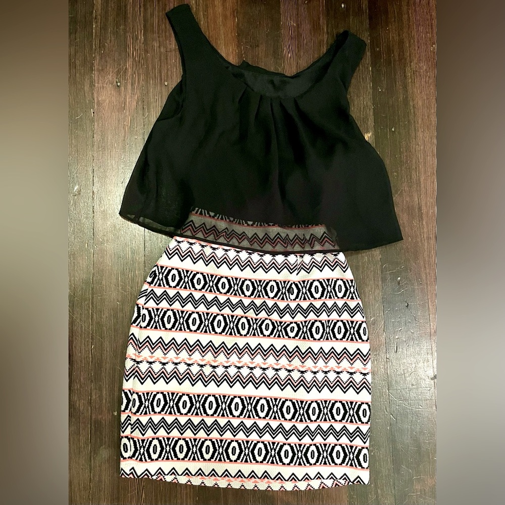 Mini backless dress